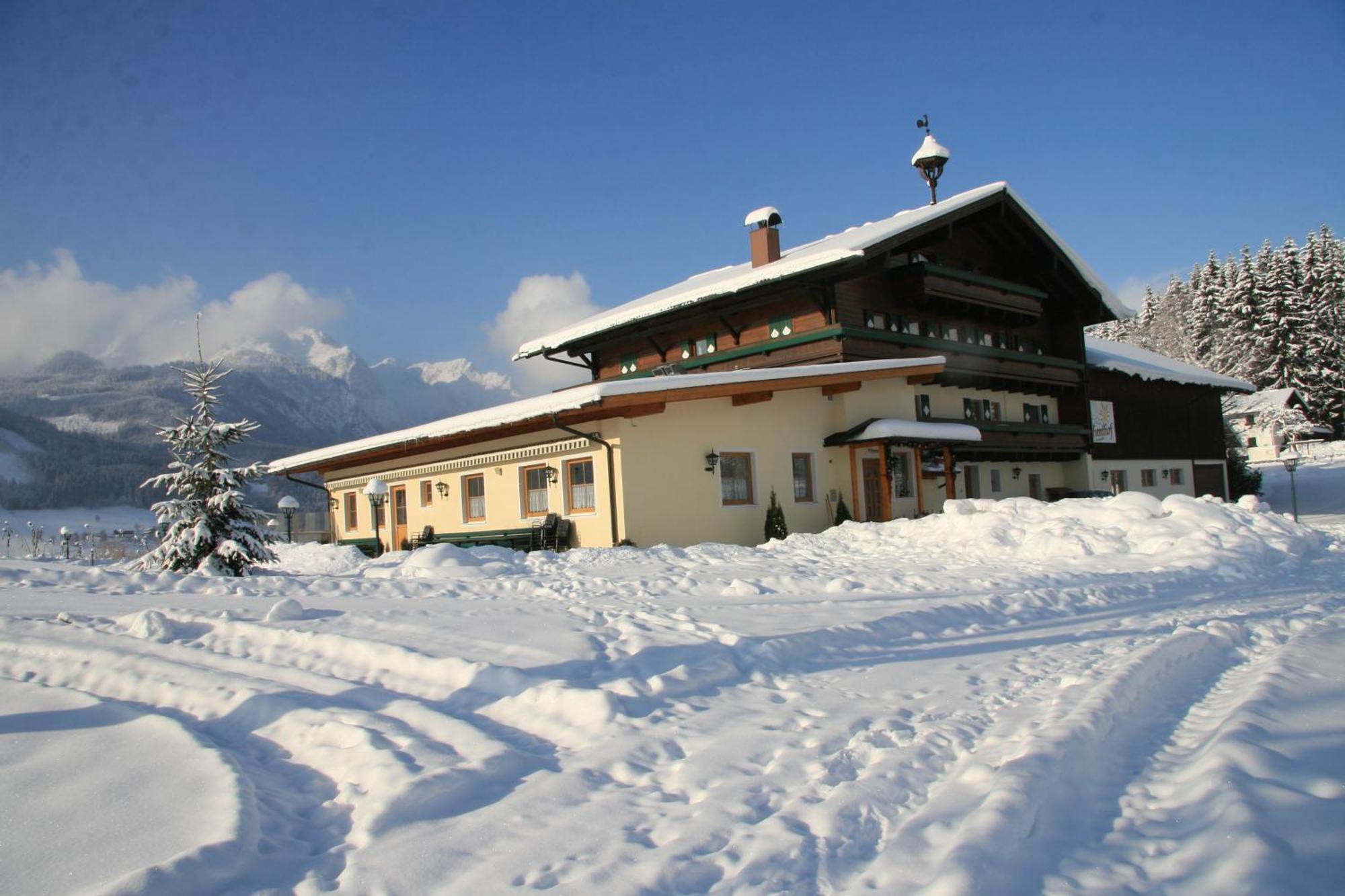 Landgasthof Hotel Zehenthof Pfarrwerfen Exterior photo