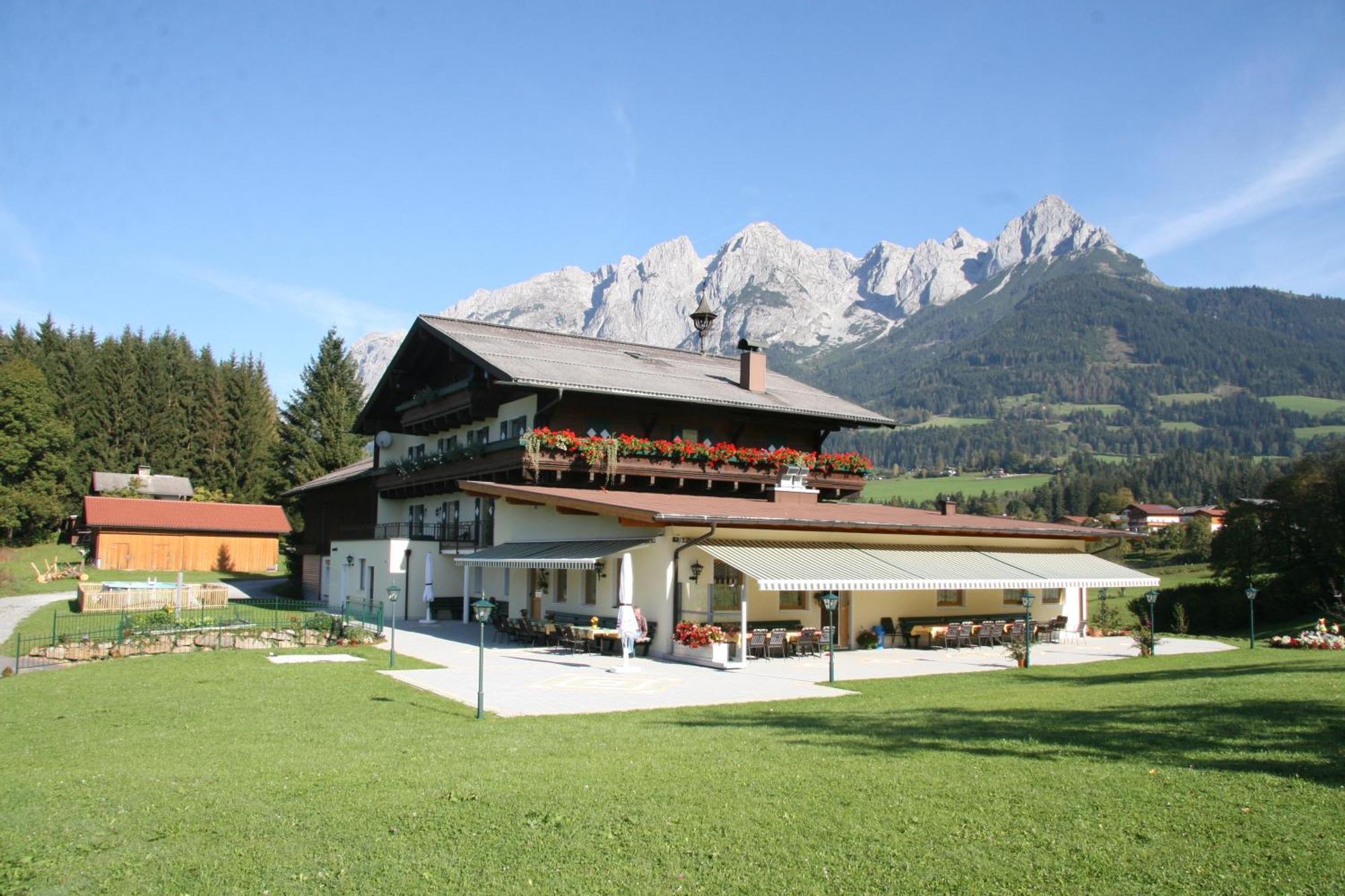 Landgasthof Hotel Zehenthof Pfarrwerfen Exterior photo